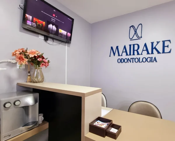 recepção_frente_mairake_dentista_24h